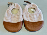 Chaussons les pas petits Velours rose