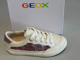 Chaussures basses Geox J Gisli J654NBC1M8W blanc paillette étoile rose