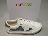 Chaussures basses Geox J gisli J654NBC1Z1N blanc argent étoile
