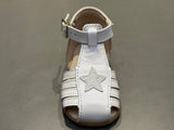 Sandalettes bopy poutchi blanc vernis