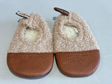 Chaussons les pas petits polaire bouclettes Camel